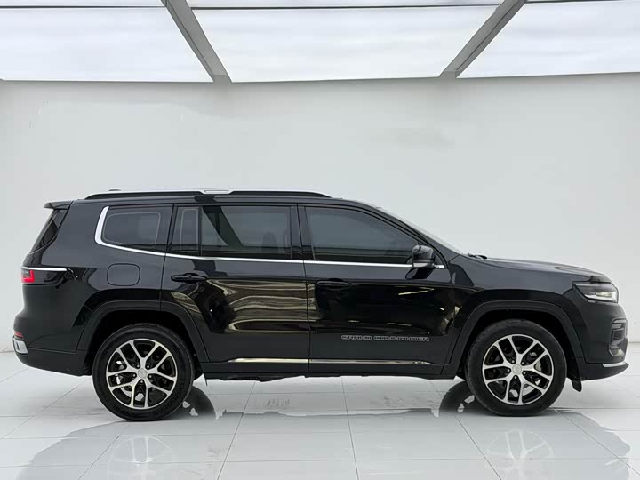 Jeep Grand Commander, 2022 — фото 4 из 9