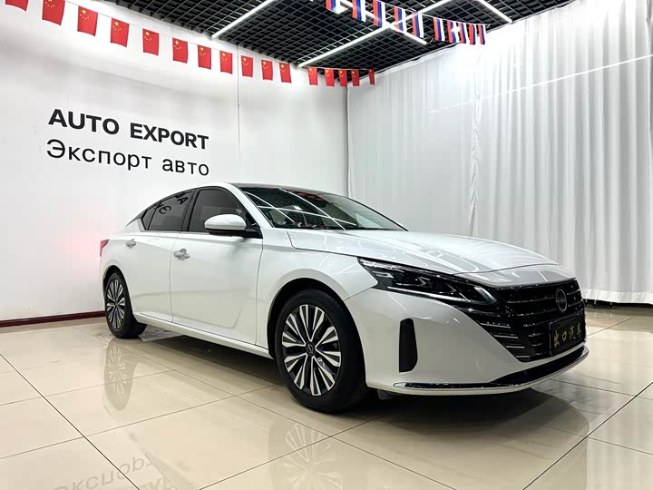 Nissan Teana, 2022 — фото 3 из 9
