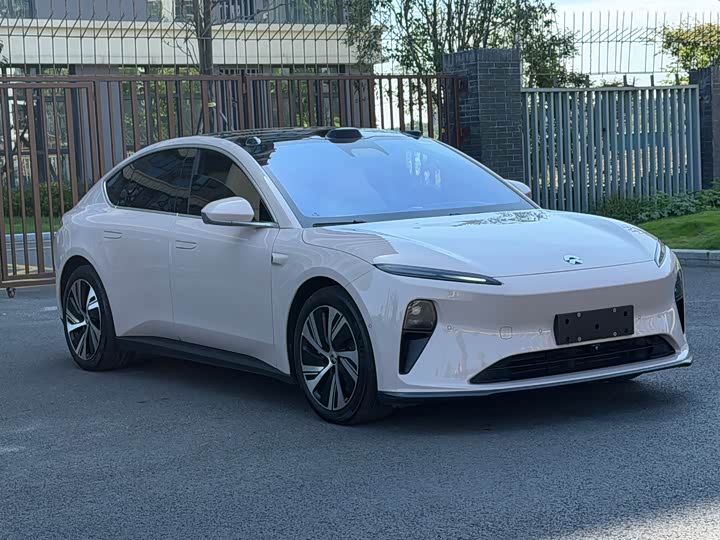 Nio ET5, 2023 — фото 3 из 9