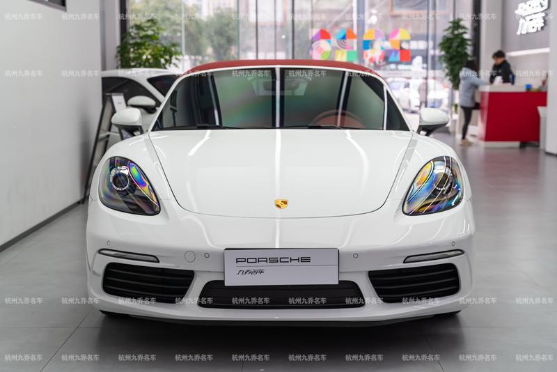 Porsche 718, 2025 — фото 2 из 12