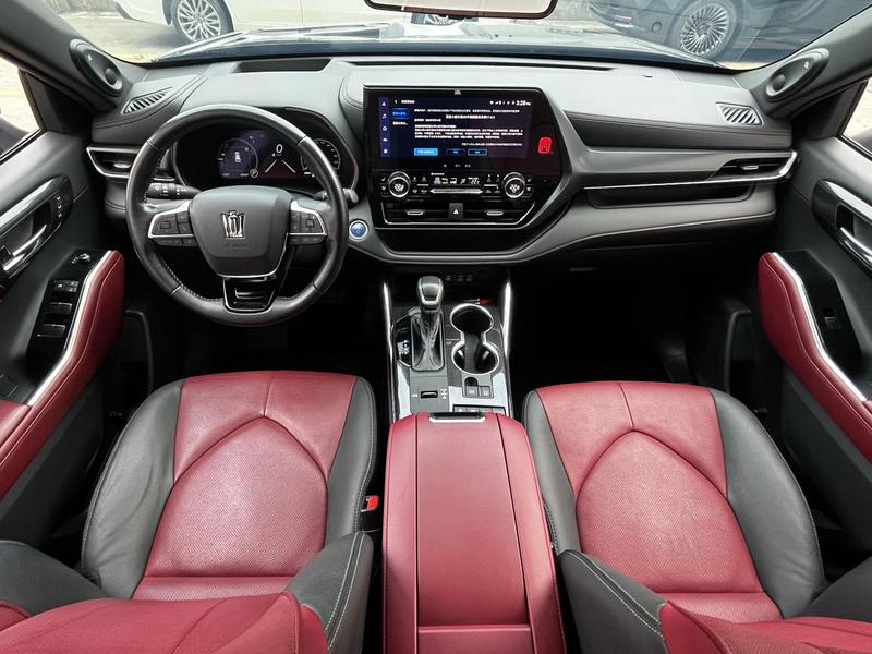 Toyota Crown Kluger, 2022 — фото 9 из 12