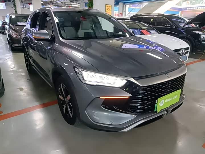 BYD Song Pro Hybrid, 2024 — фото 4 из 9