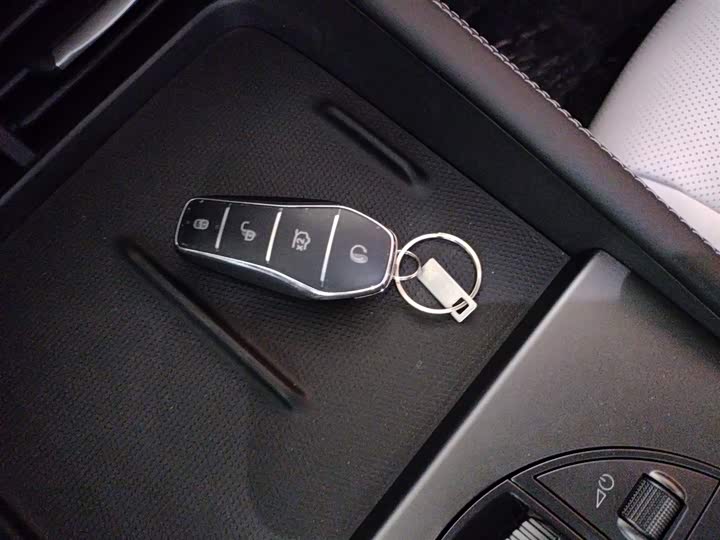 BYD Seal 06 Hybrid/EV, 2025 — фото 9 из 9