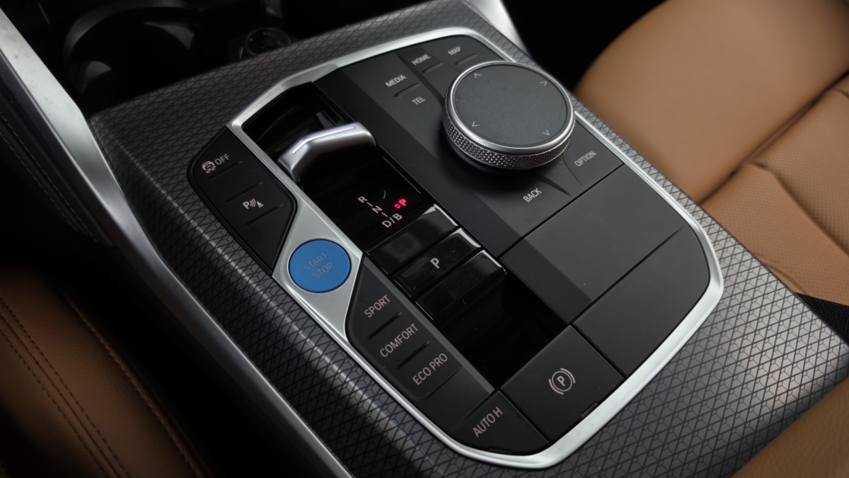 BMW i4, 2025 — фото 8 из 12