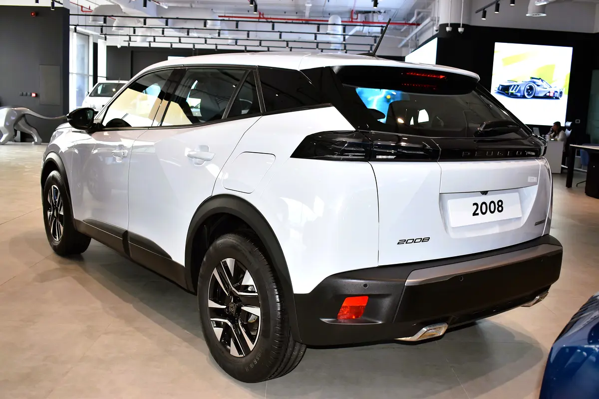 Peugeot 2008, 2025 — фото 5 из 10
