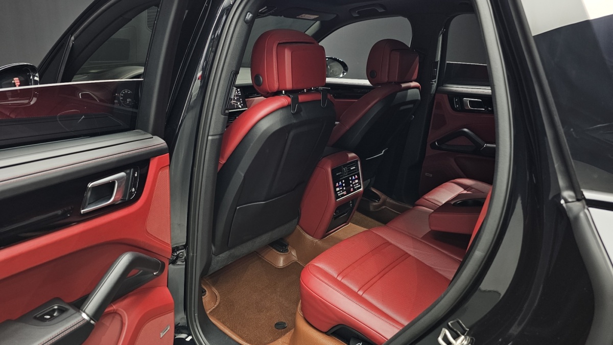 Porsche Cayenne, 2021 — фото 11 из 12