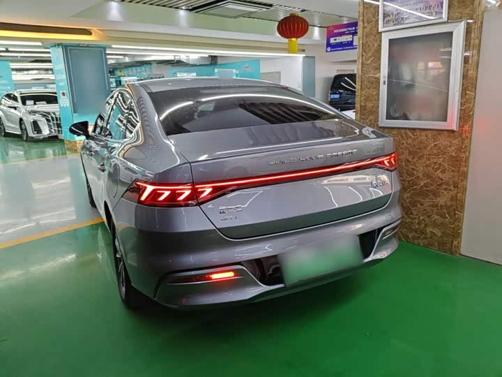 BYD Qin Plus, 2023 — фото 5 из 9