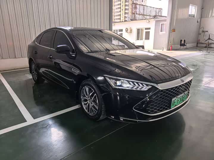 BYD Qin Plus, 2022 — фото 3 из 9
