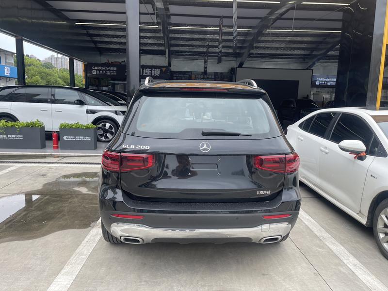 Mercedes-Benz GLB-Class, 2023 — фото 5 из 10