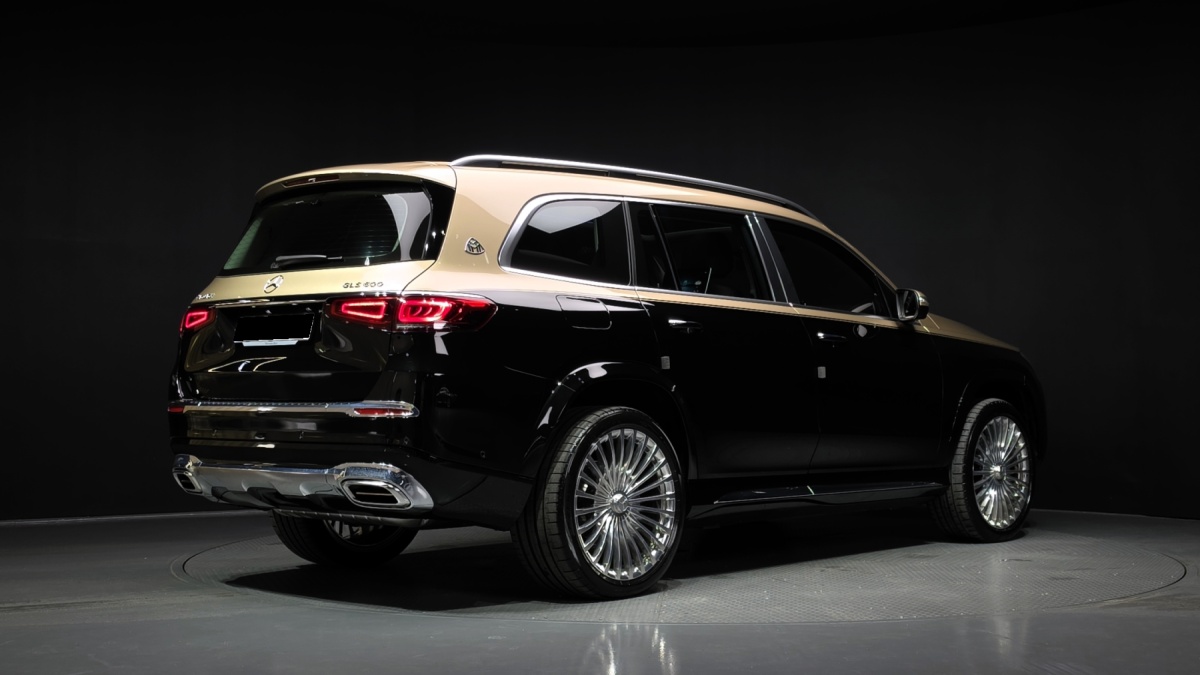 Mercedes-Benz GLS-Class, 2023 — фото 2 из 12