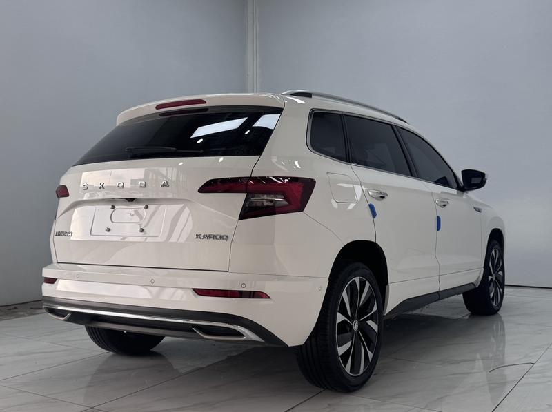 Skoda Karoq, 2022 — фото 6 из 12