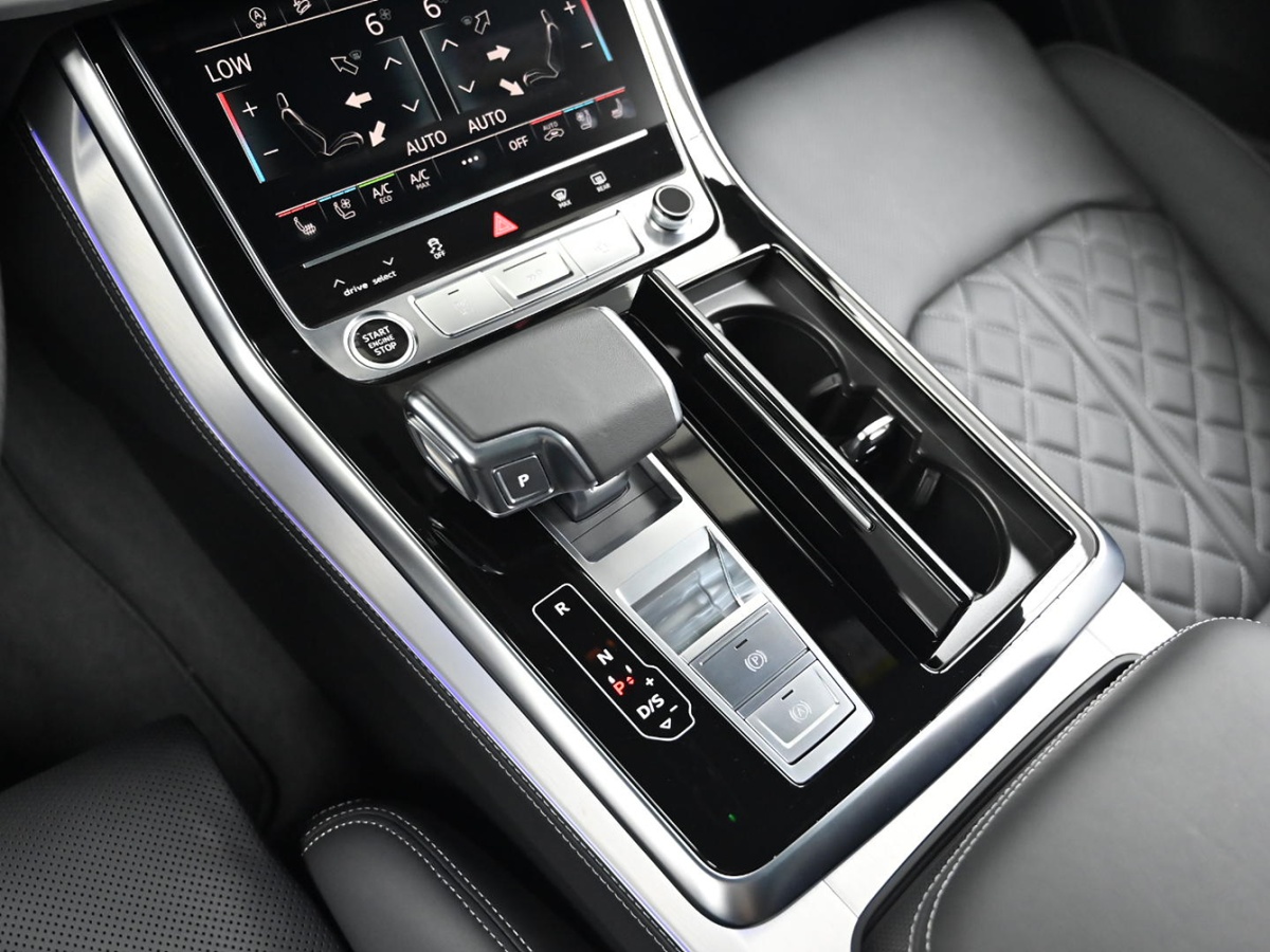Audi Q7, 2025 — фото 8 из 12