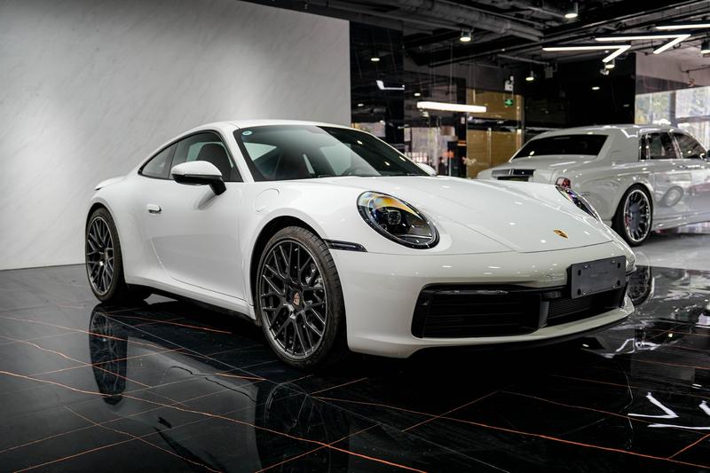 Porsche 911, 2024 — фото 3 из 12