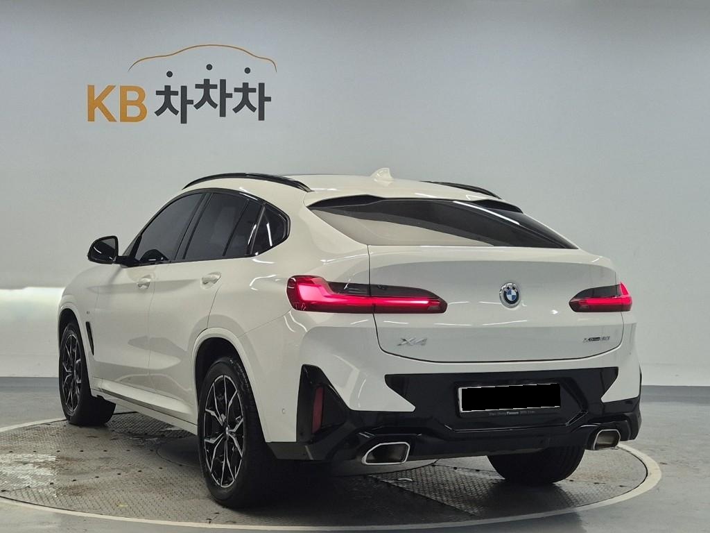 BMW X4, 2023 — фото 2 из 12
