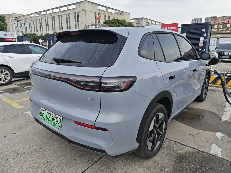 Geely Galaxy E5, 2025 — фото 5 из 10