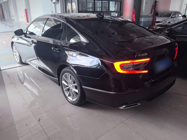 Honda Accord, 2022 — фото 5 из 9