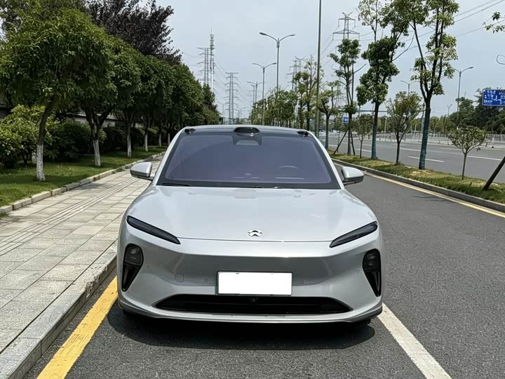 Nio ET5, 2022 — фото 2 из 9