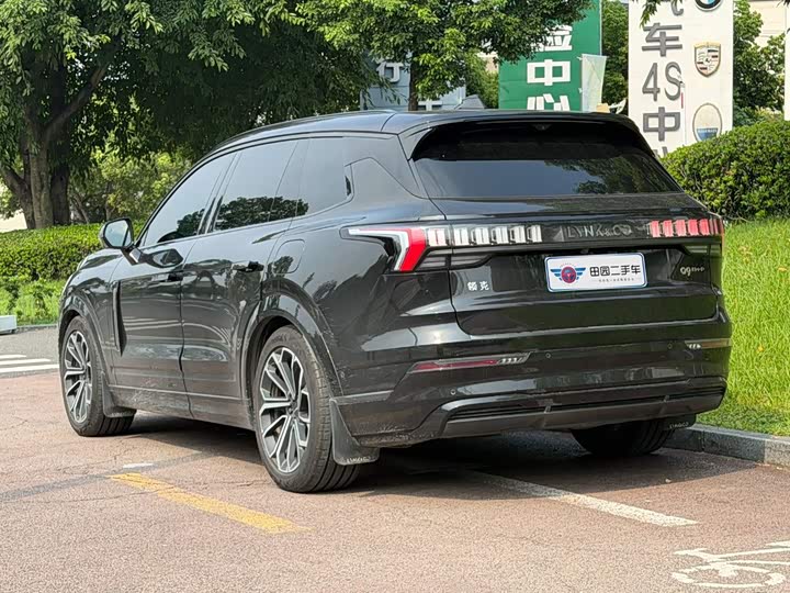 Lynk & Co 09 EM-P Hybrid, 2024 — фото 4 из 9