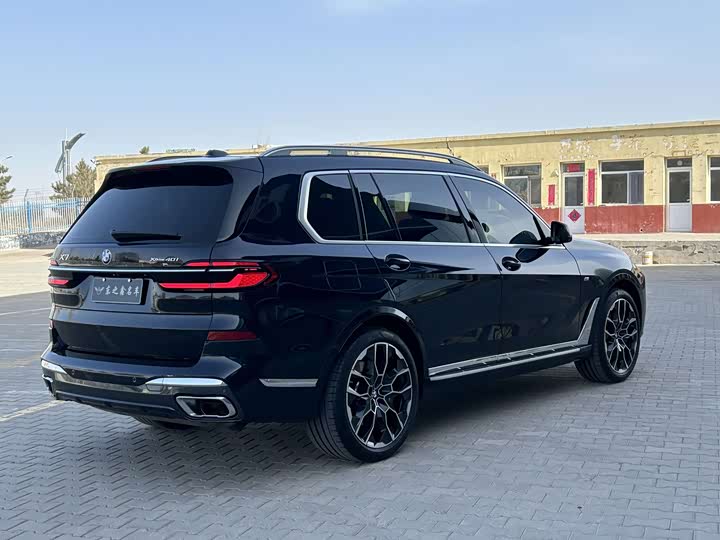 BMW X7, 2024 — фото 7 из 9