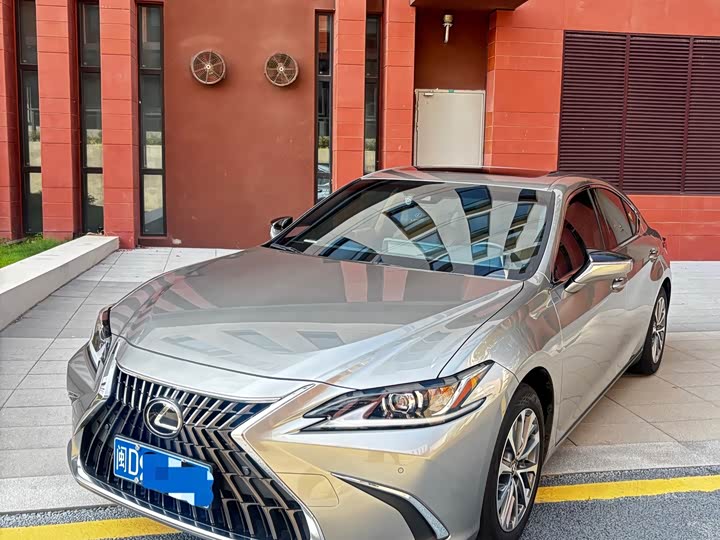 Lexus ES, 2024 — купить в Ижевске под ключ