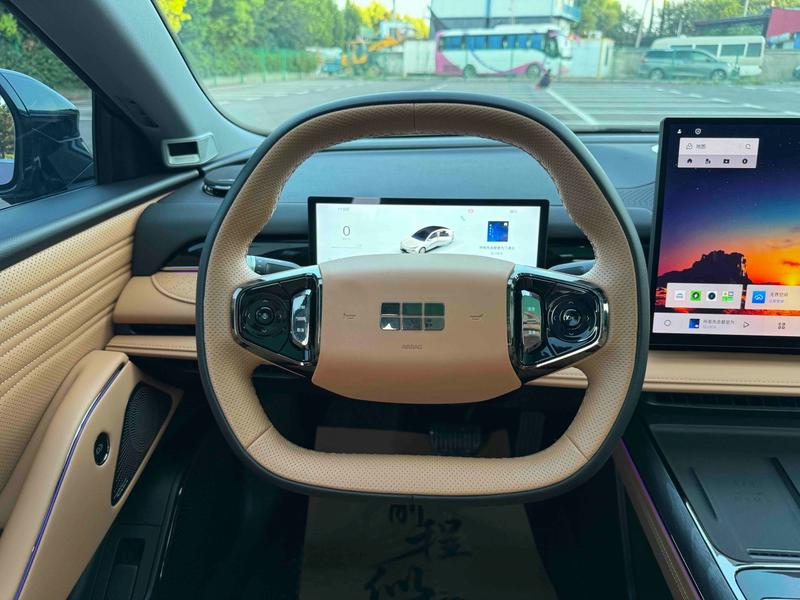 Geely Galaxy Starshine 8 EM-i, 2025 — фото 9 из 12