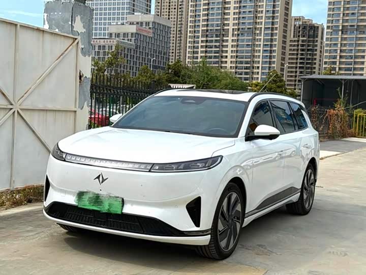 Dongfeng Yipai eπ 008, 2025 — купить в Перми под ключ
