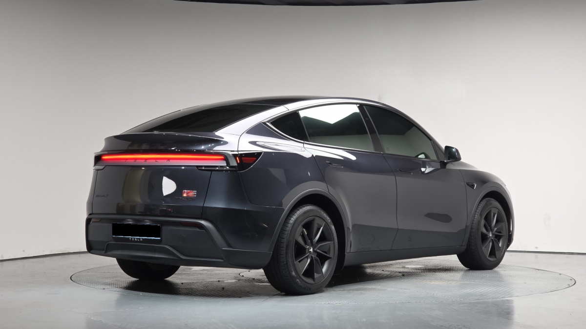 Tesla Model Y, 2025 — фото 2 из 12
