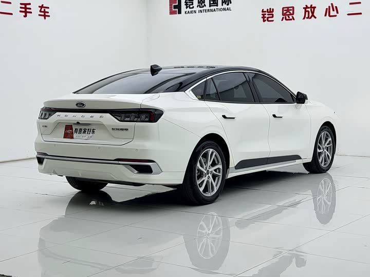 Ford Mondeo, 2023 — фото 4 из 9