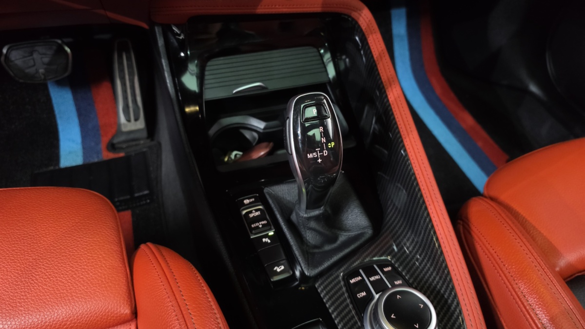 BMW X2 (F39), 2022 — фото 8 из 12