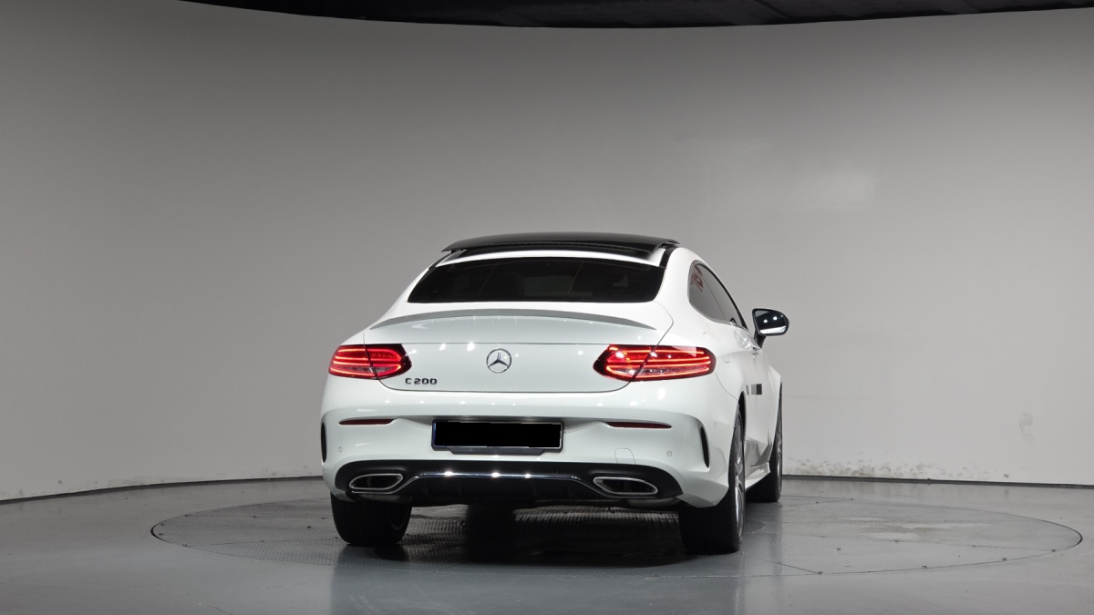 Mercedes-Benz C-Class, 2023 — фото 4 из 12