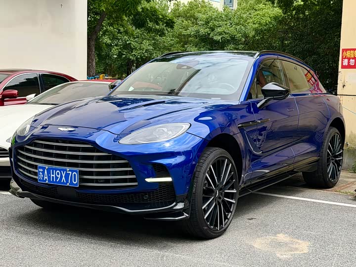 Aston Martin DBX, 2024 — купить в Самаре под ключ