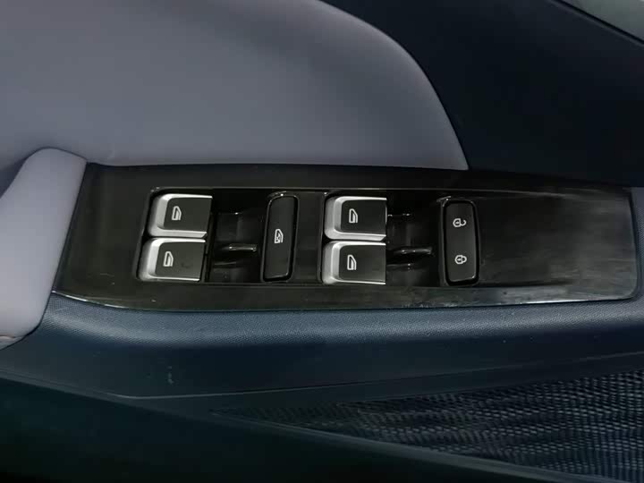 Geely Geometry E Firefly, 2023 — фото 9 из 9