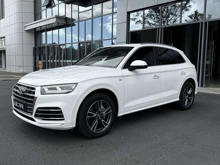 Audi Q5L, 2022 — купить в Нижнем Новгороде под ключ