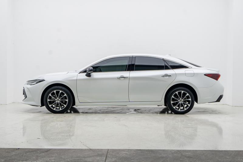 Toyota Avalon, 2022 — фото 4 из 12