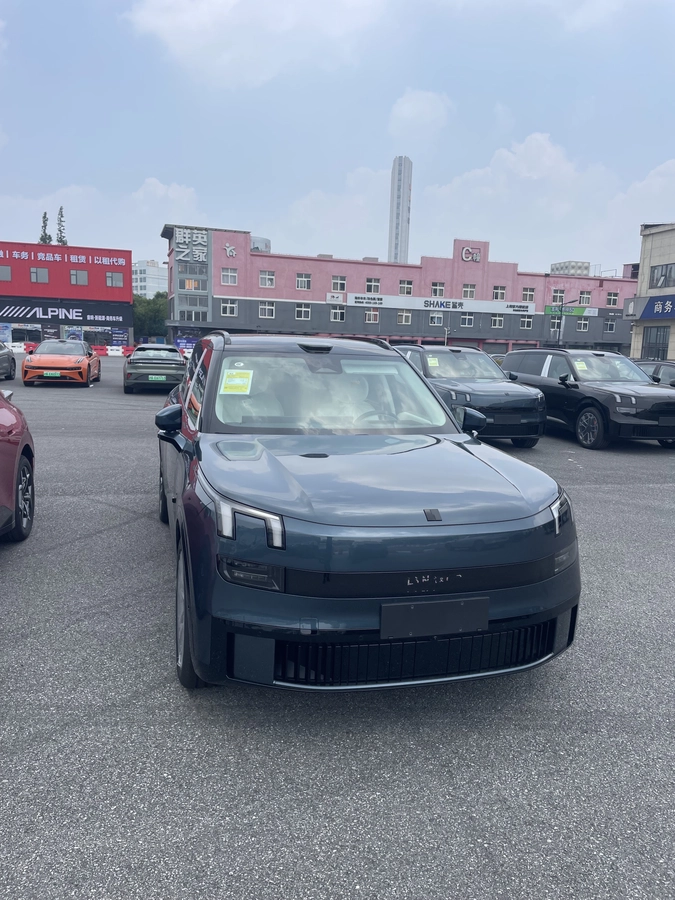 Lynk & Co 900, 2026