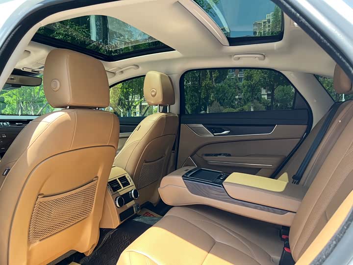 Jaguar XF L, 2022 — фото 6 из 9