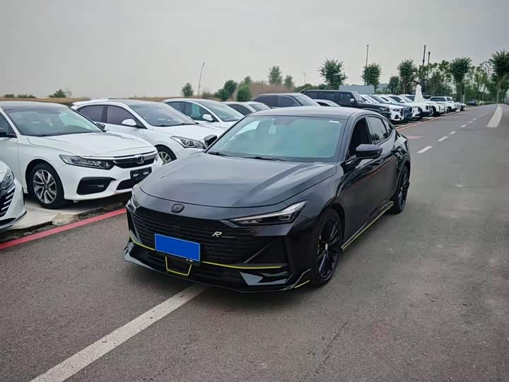 Changan UNI-V, 2022 — купить в Саратове под ключ