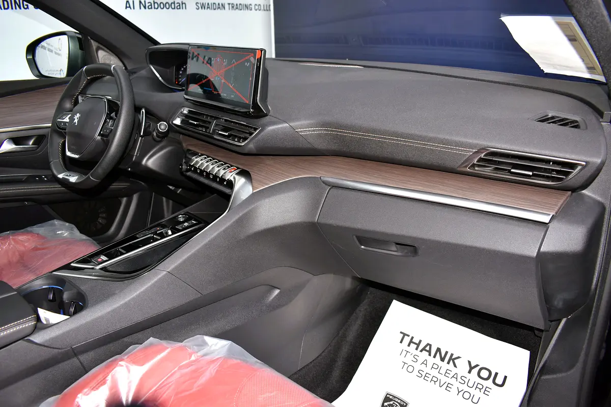 Peugeot 5008, 2025 — фото 9 из 10