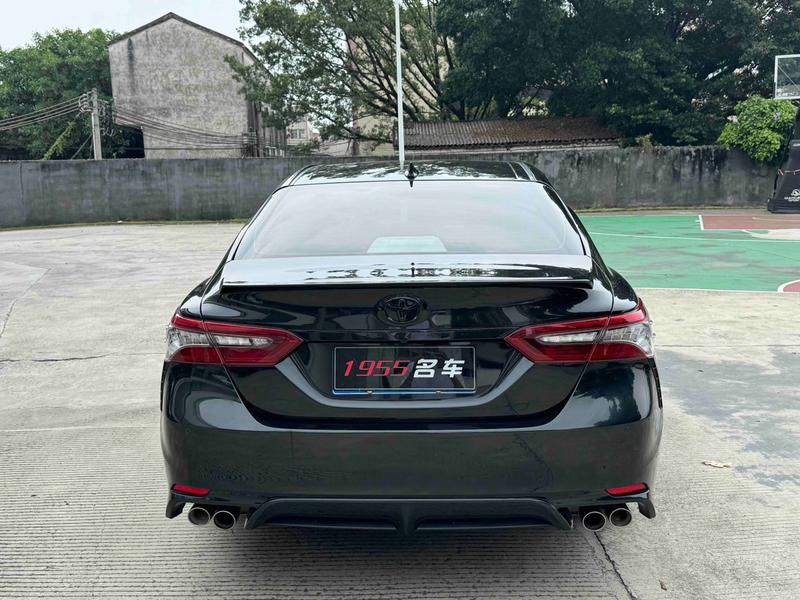 Toyota Camry, 2022 — фото 5 из 10