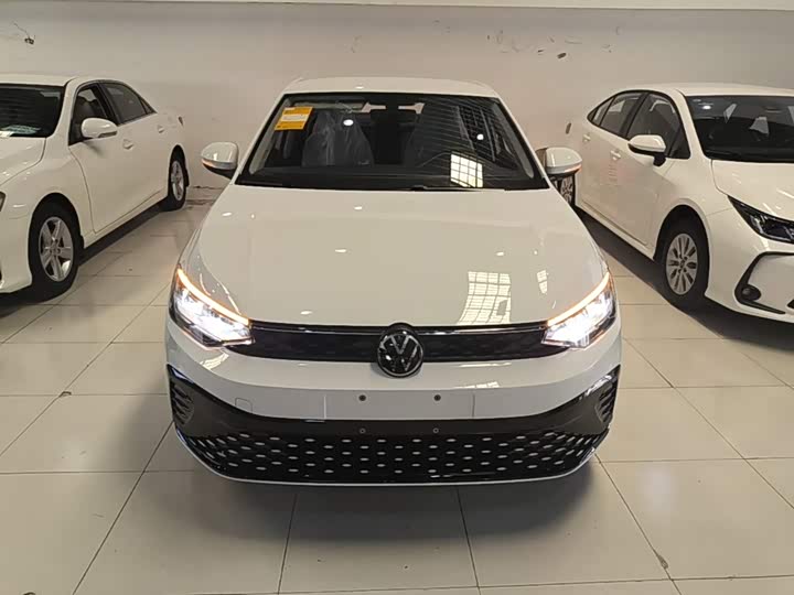 Volkswagen Lavida, 2025 — фото 3 из 9