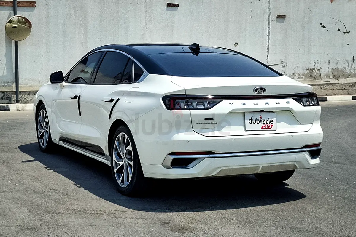 Ford Taurus, 2025 — фото 8 из 10