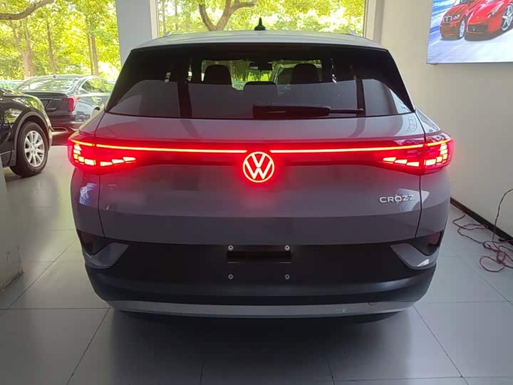 Volkswagen ID.4 Crozz, 2023 — фото 6 из 9