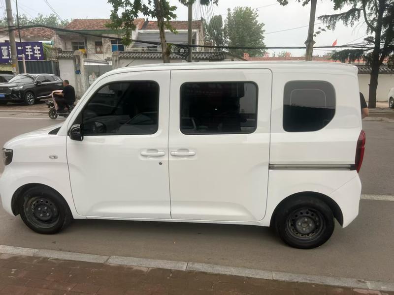 Wuling Sunshine EV, 2025 — фото 3 из 8