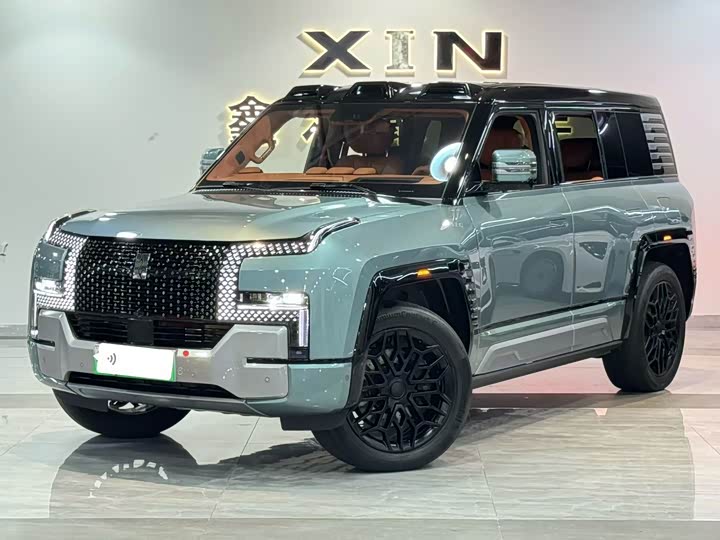 BYD Yangwang U8, 2023 — купить в Курске под ключ