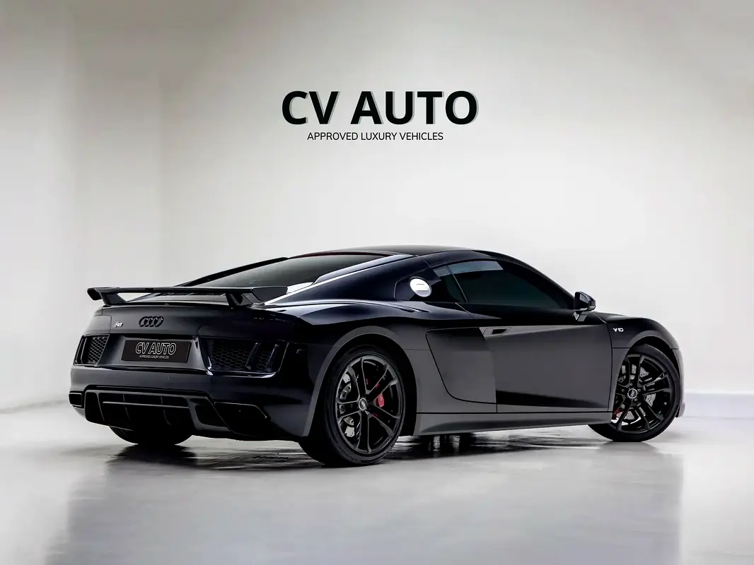 Audi R8, 2023 — фото 6 из 10