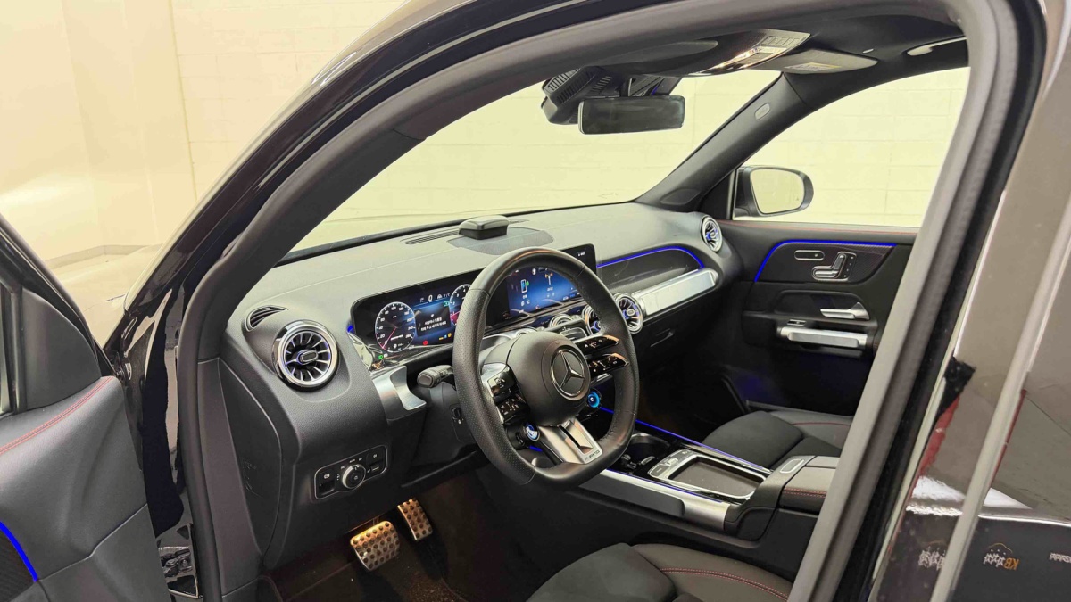 Mercedes-Benz GLB-Class, 2024 — фото 12 из 12