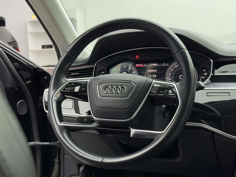 Audi A8 Hybrid, 2021 — фото 7 из 11