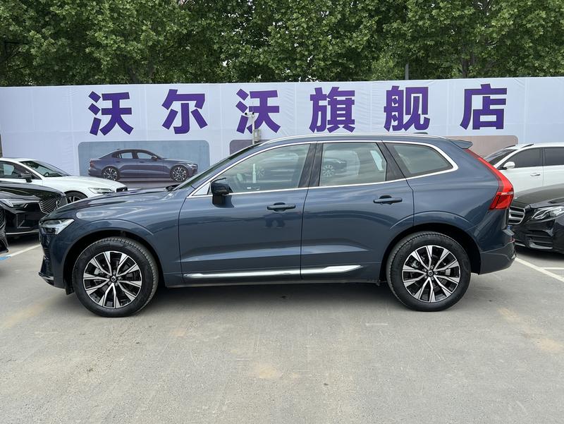 Volvo XC60, 2024 — фото 4 из 12