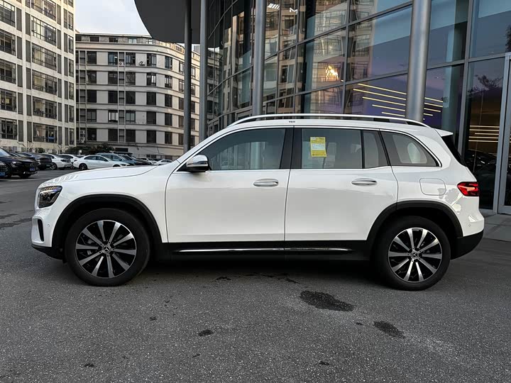 Mercedes-Benz GLB-Class, 2025 — фото 3 из 9