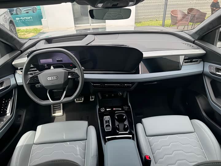 Audi Q6L e-tron, 2025 — фото 6 из 9